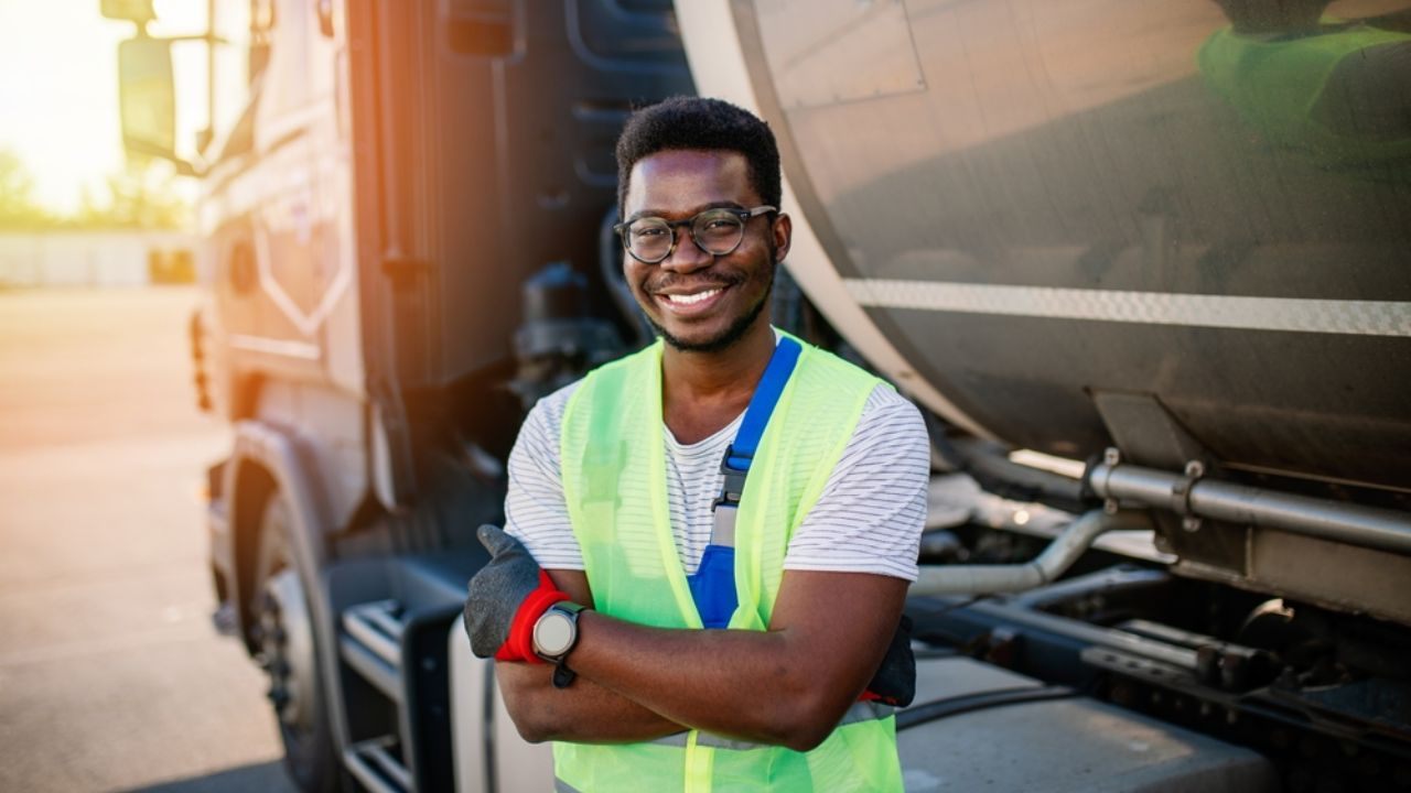 Truck Driver Jobs: A Step By Step Guide To Applying Online