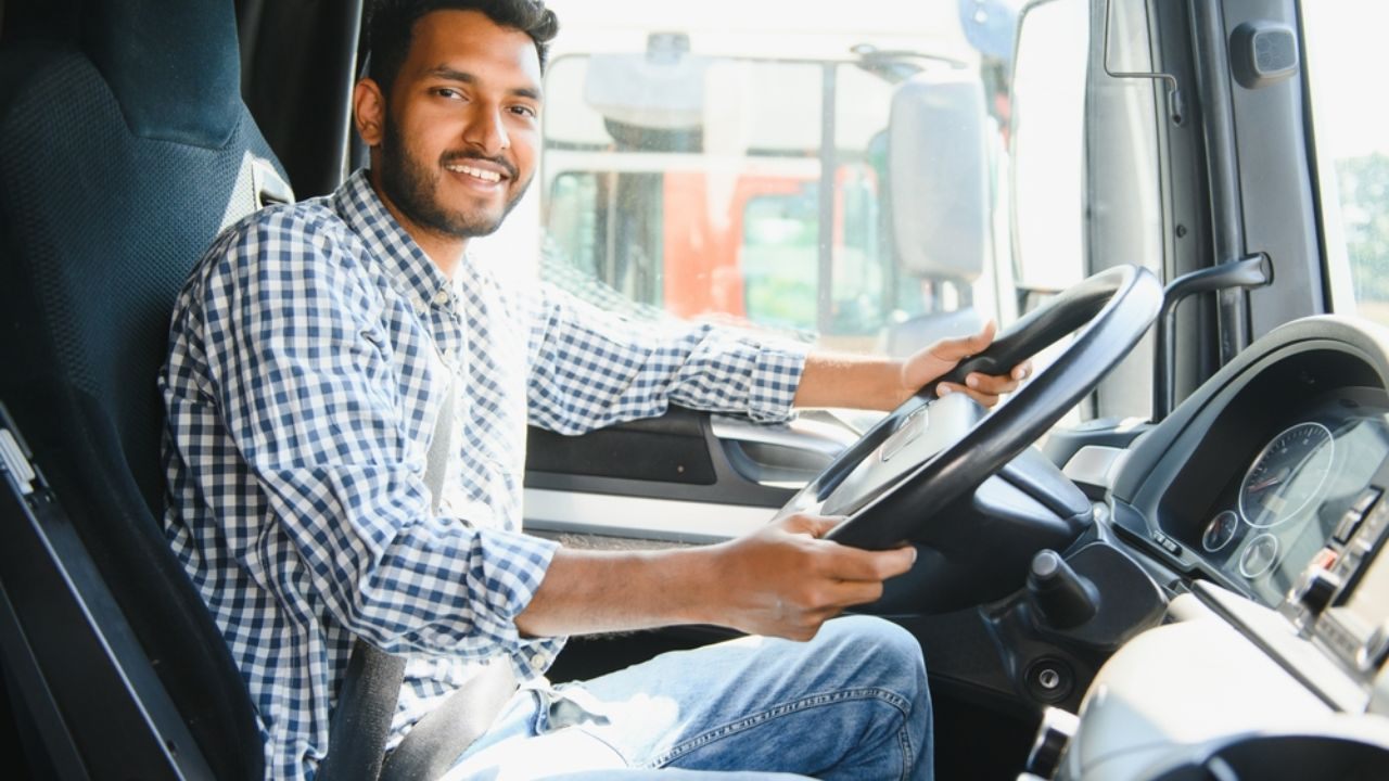 Truck Driver Jobs: A Step By Step Guide To Applying Online