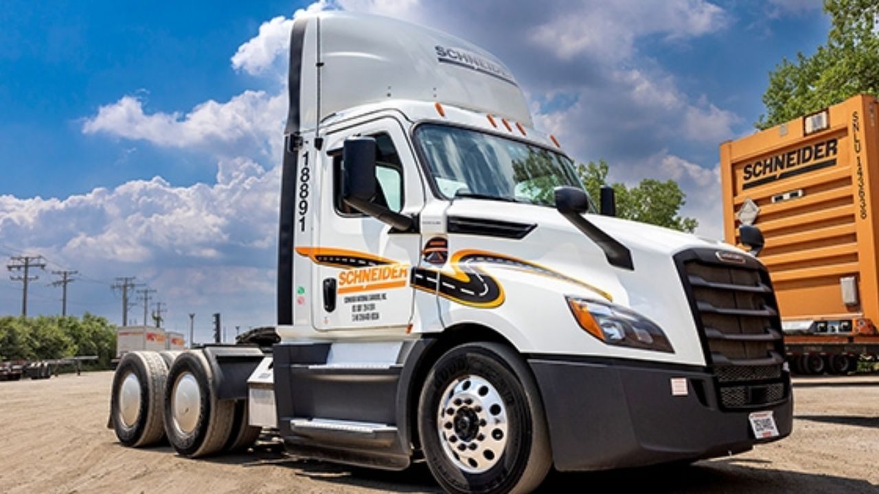 Truck Driver Jobs: A Step By Step Guide To Applying Online