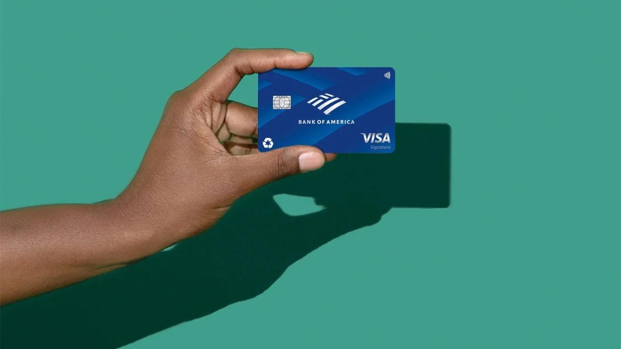 How to Apply for the Bank of America Travel Rewards Credit Card: Rates, Features, and Smarter Comparisons
